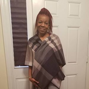 Meet your Posher, Virginia